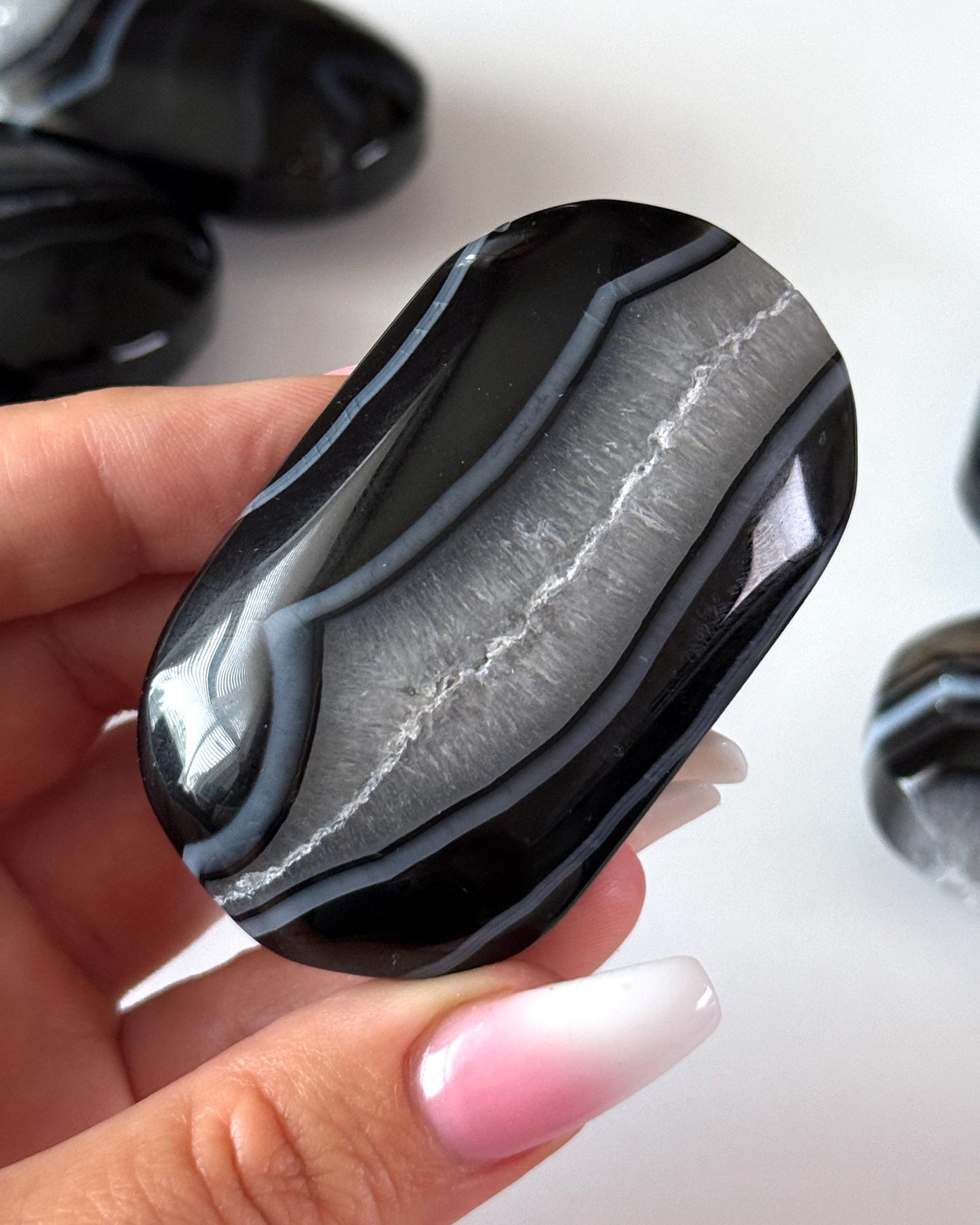 Black Agate Palm Stone