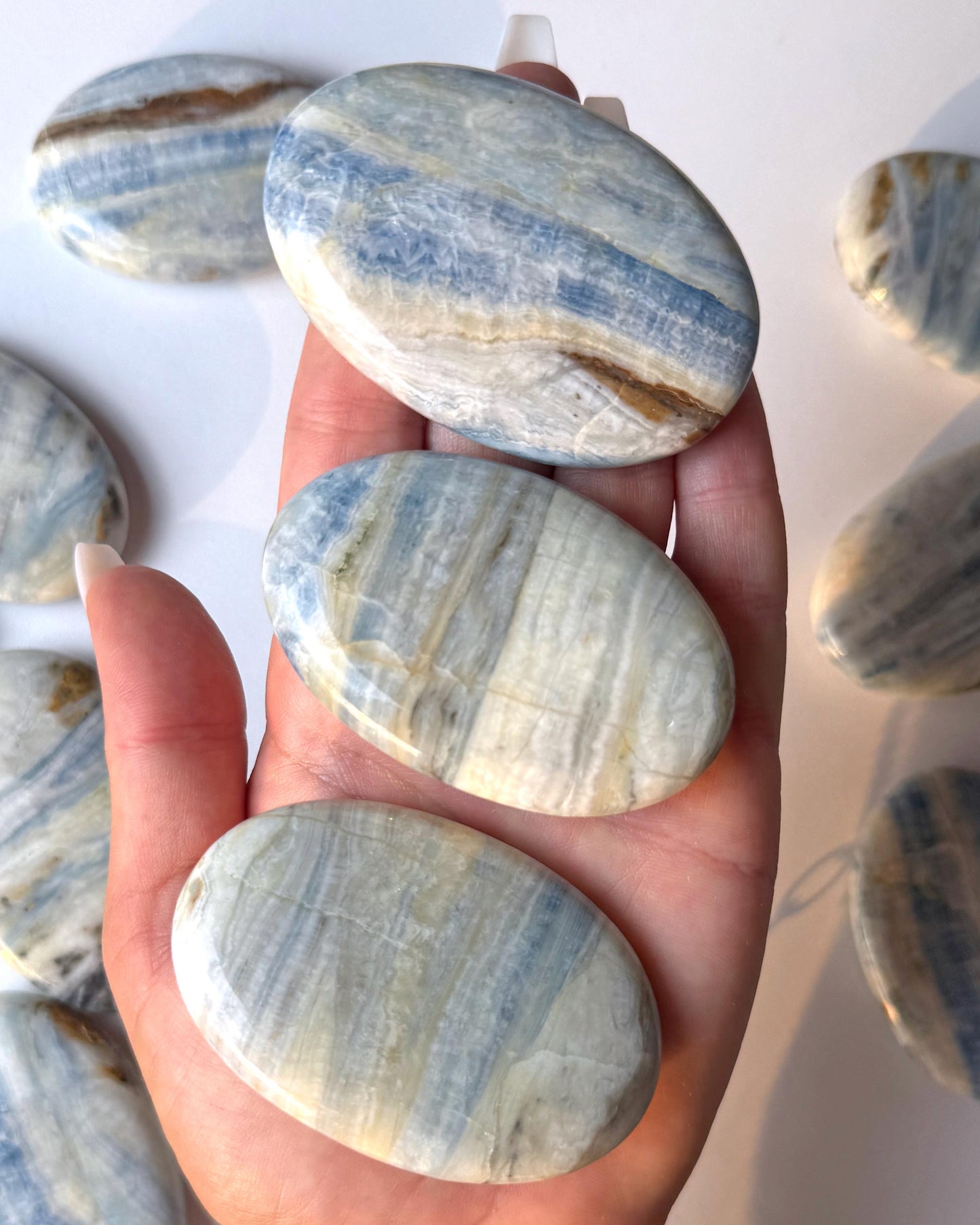Blue Scheelite Palm Stone