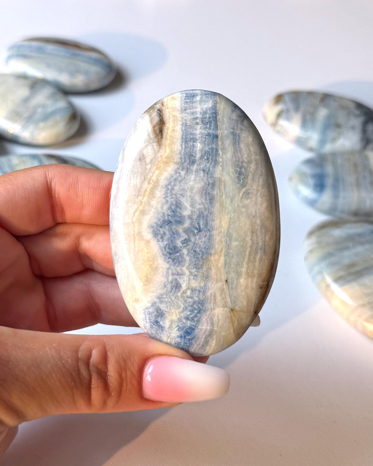 Blue Scheelite Palm Stone