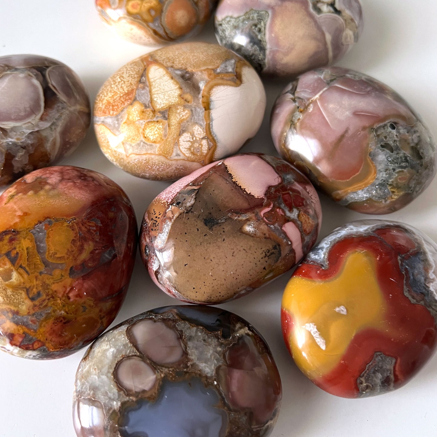 Cobra Jasper Palm Stone