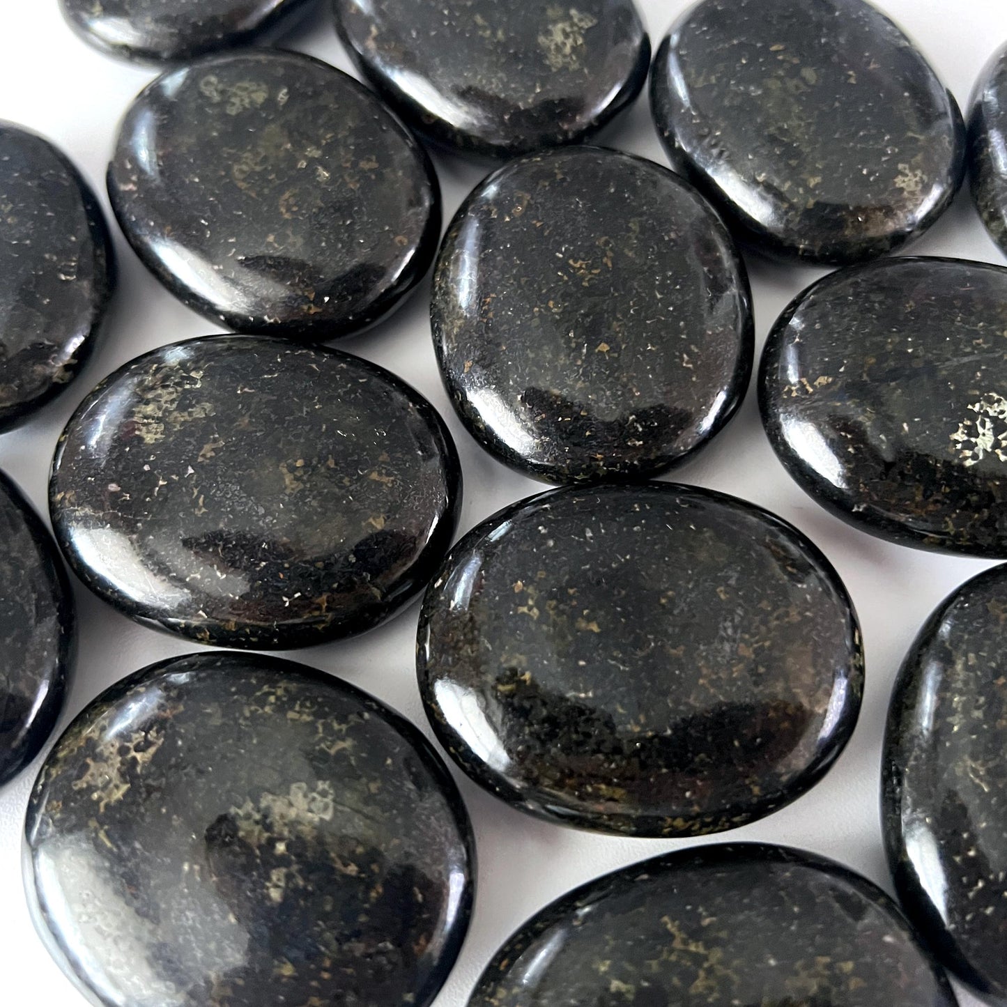 Coppernite Palm Stone