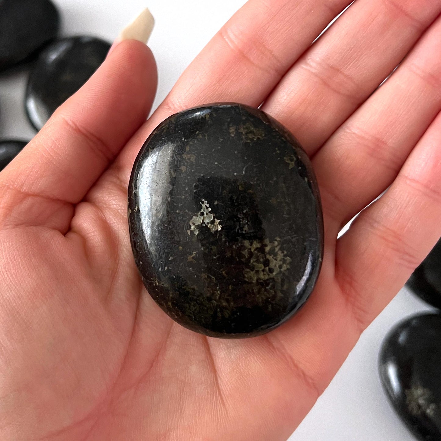 Coppernite Palm Stone
