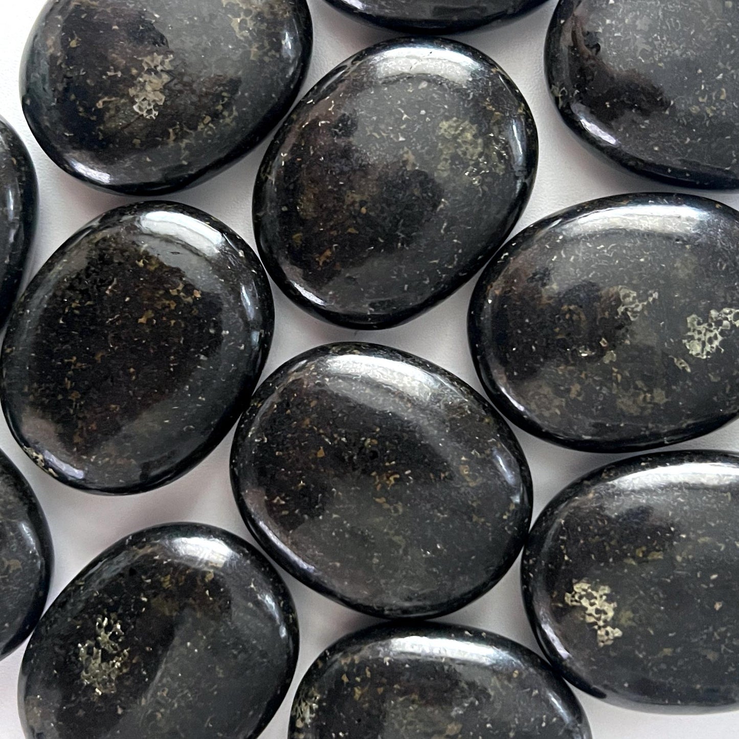 Coppernite Palm Stone
