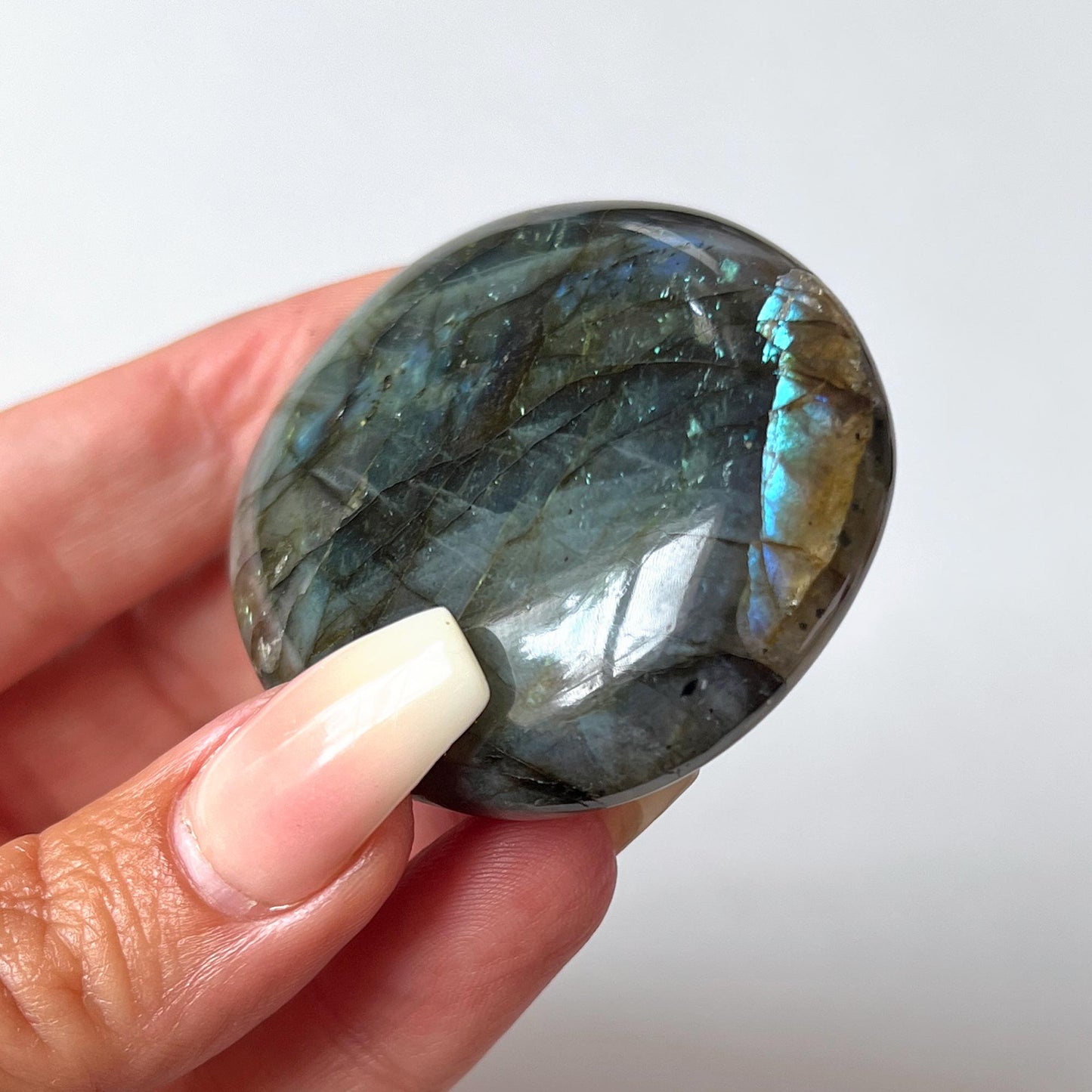 Flashy Labradorite Palm Stone