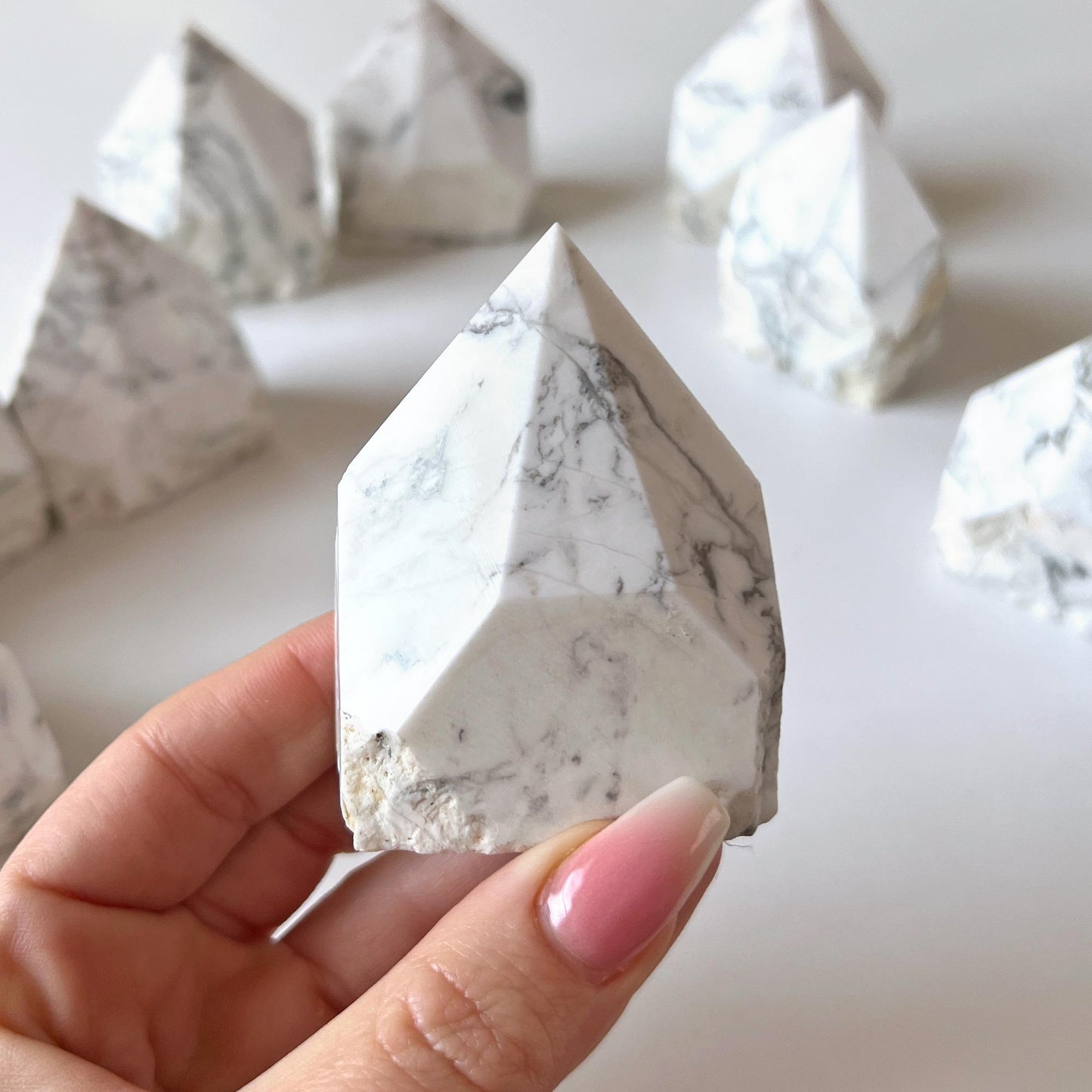Howlite Top Polished Point