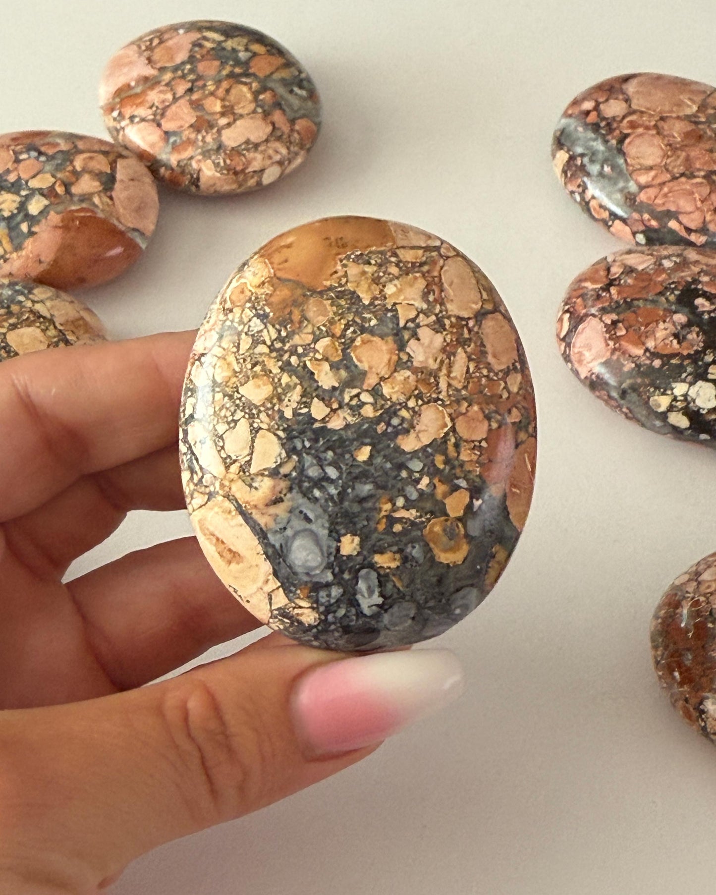 Maligano Jasper Palm Stone