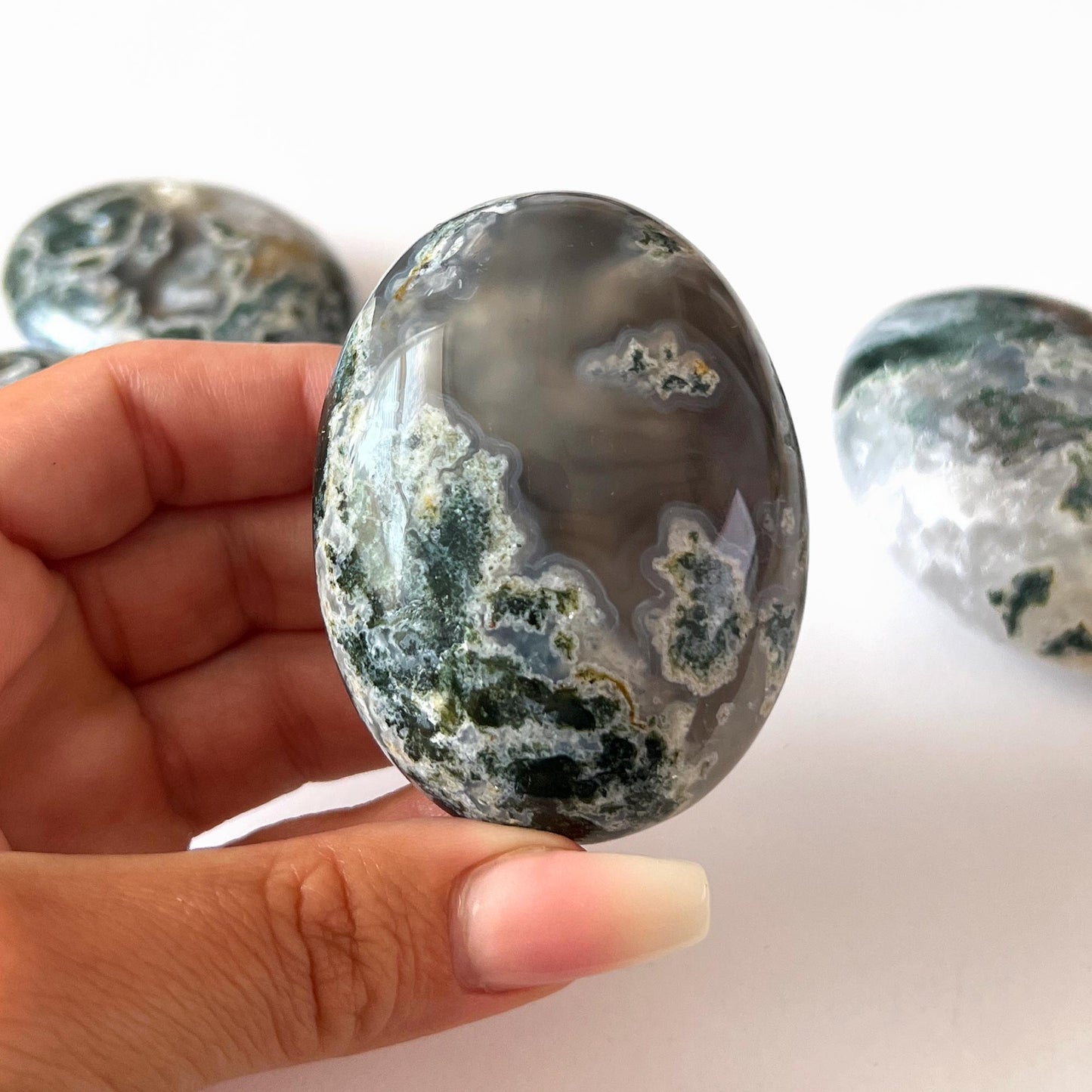 Moss Agate Palm Stone