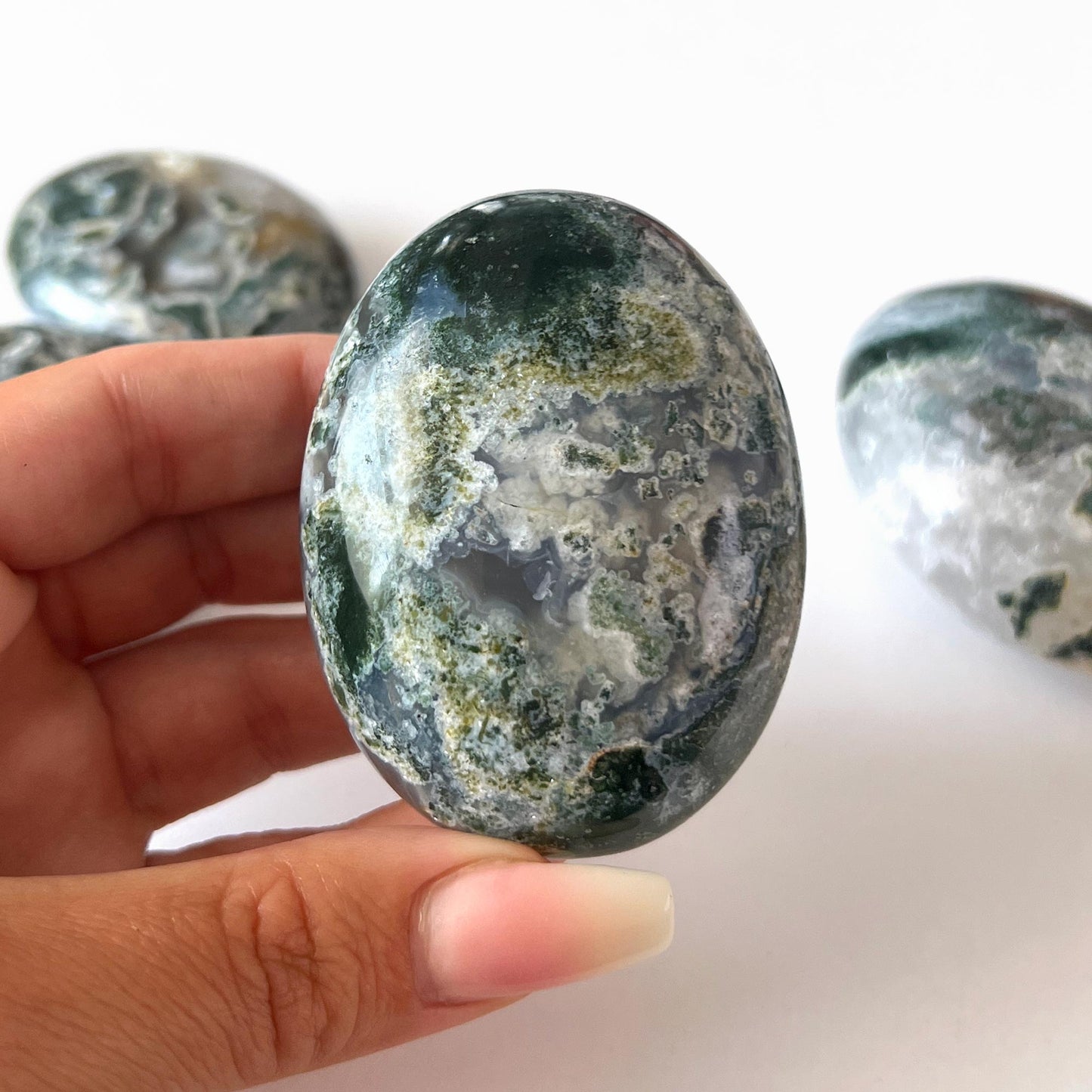 Moss Agate Palm Stone