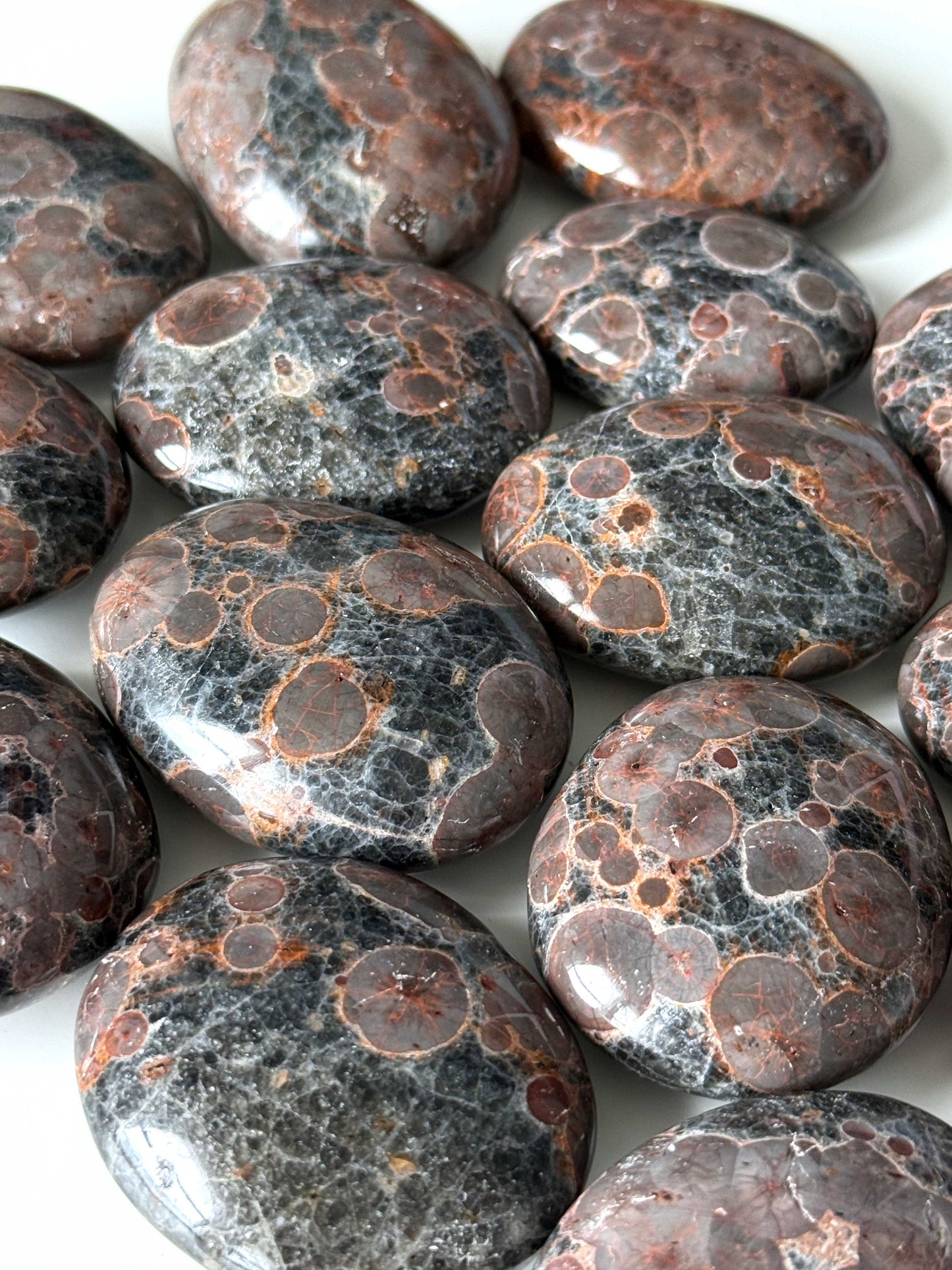 Peanut Obsidian Palm Stone