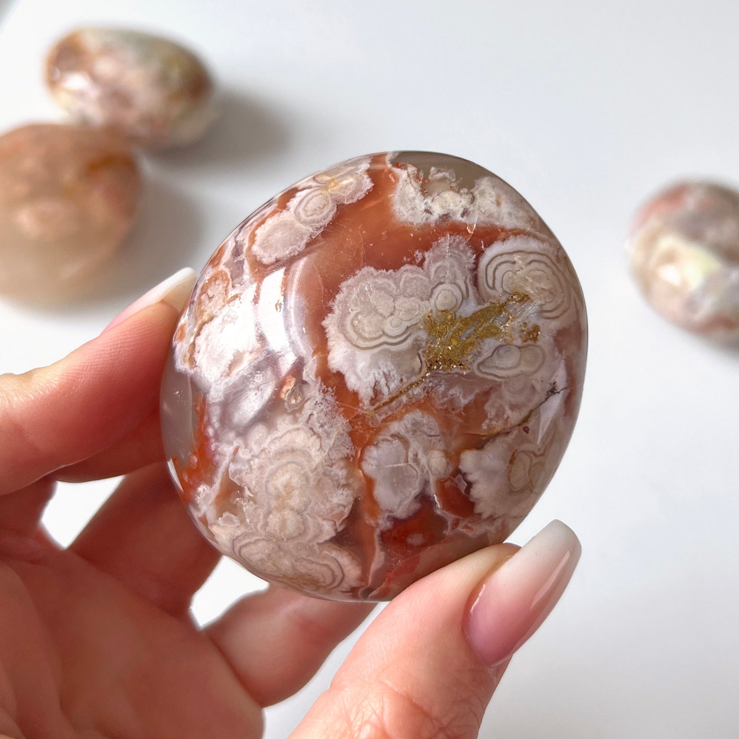 Red Flower Agate Palm Stone