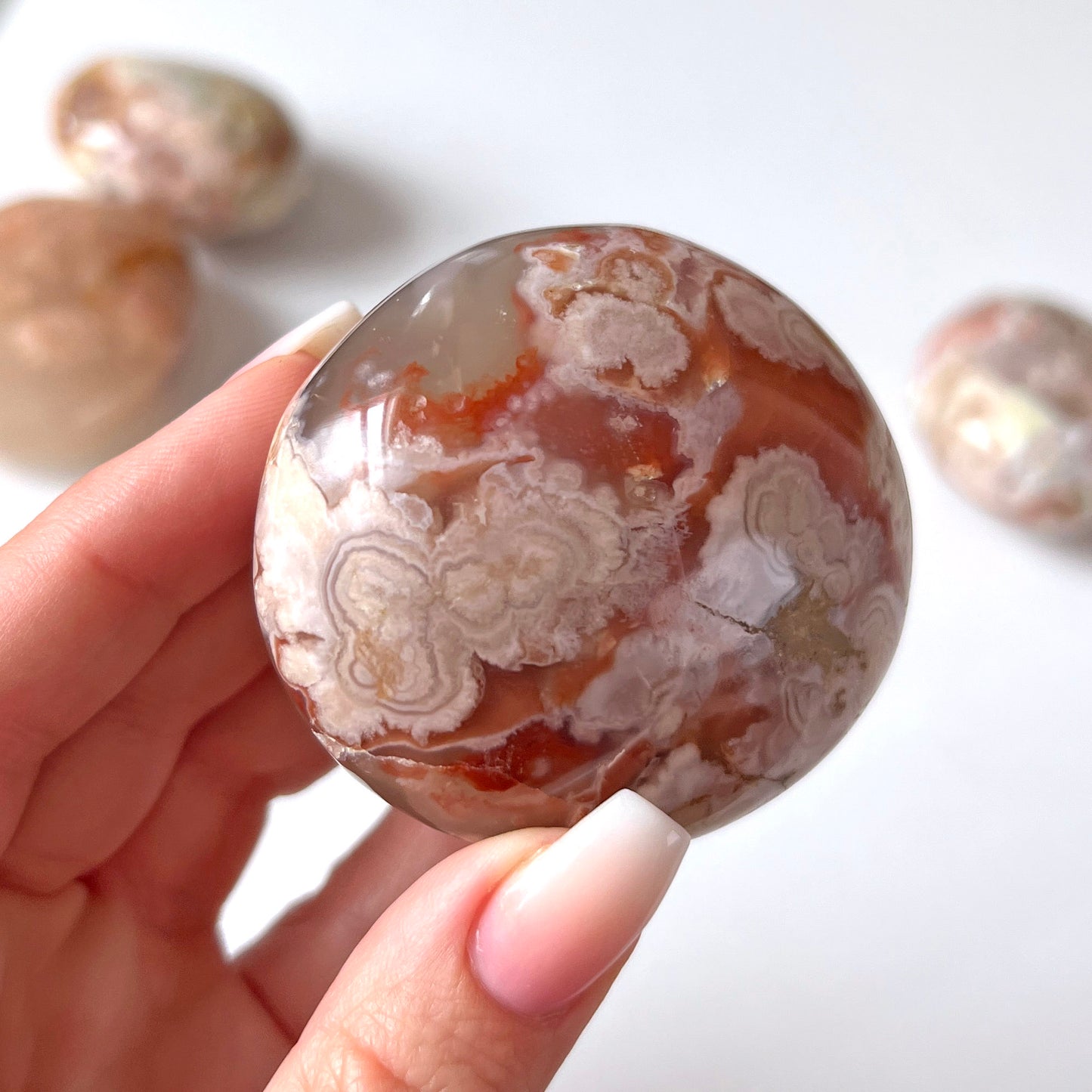 Red Flower Agate Palm Stone