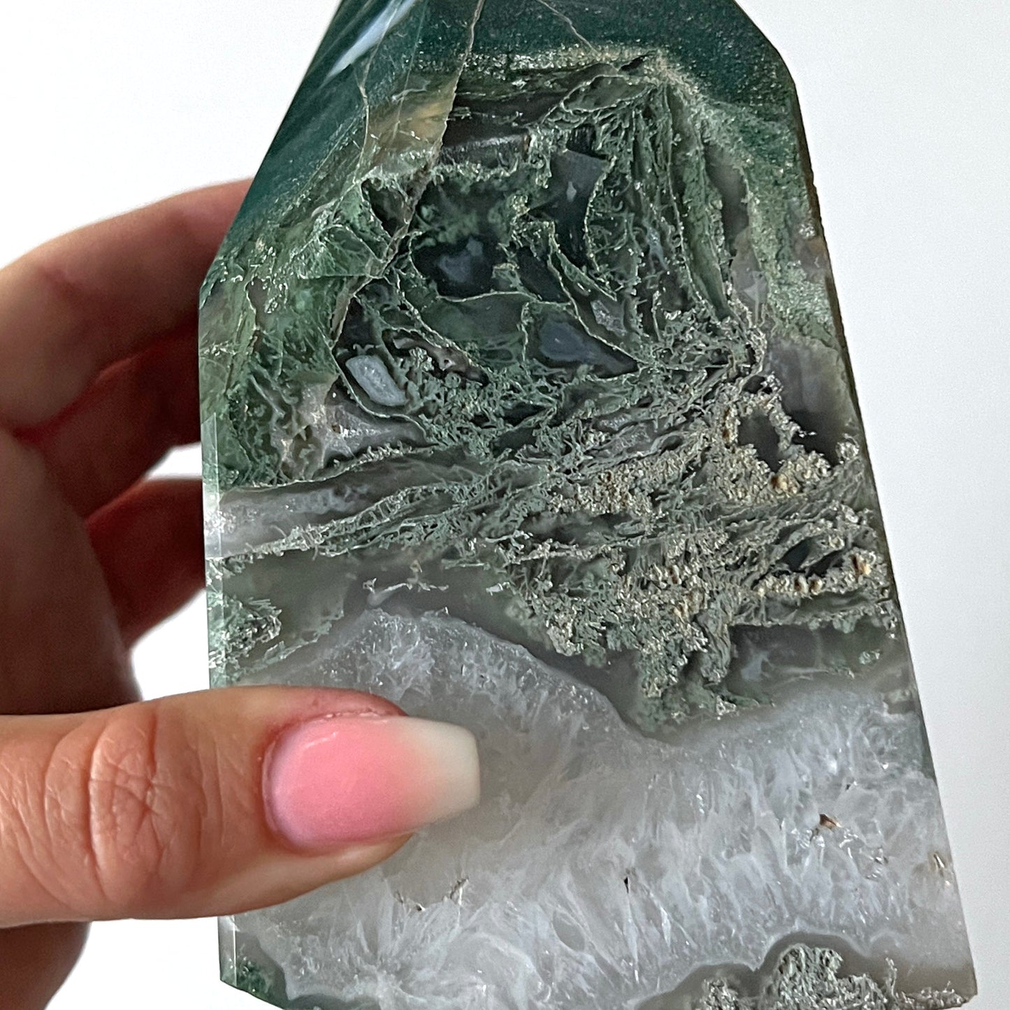 3.9lb Moss Agate Point