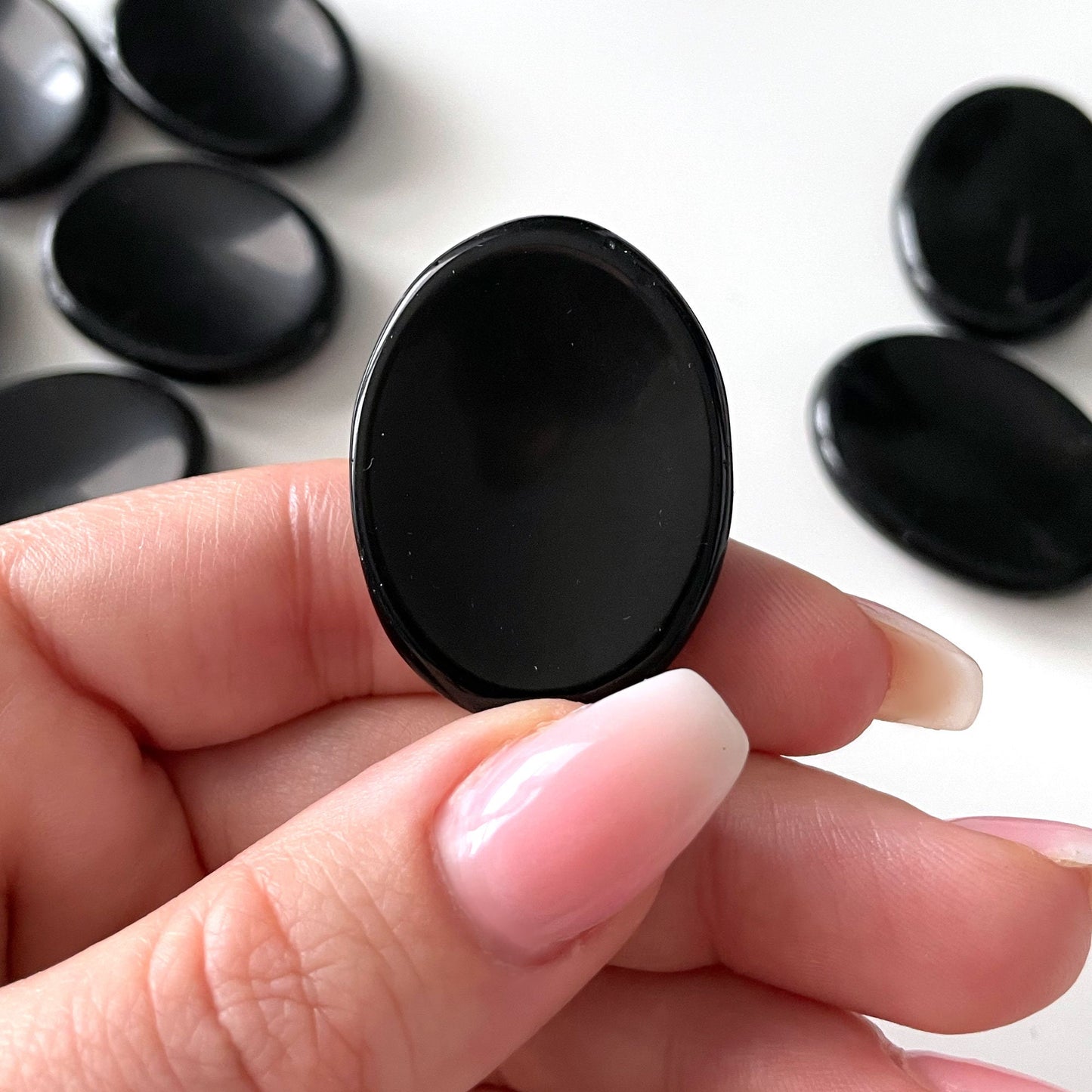 PROTECTION Black Obsidian Worry Stone | Grounding | Negativity Blocker - Sole Luna