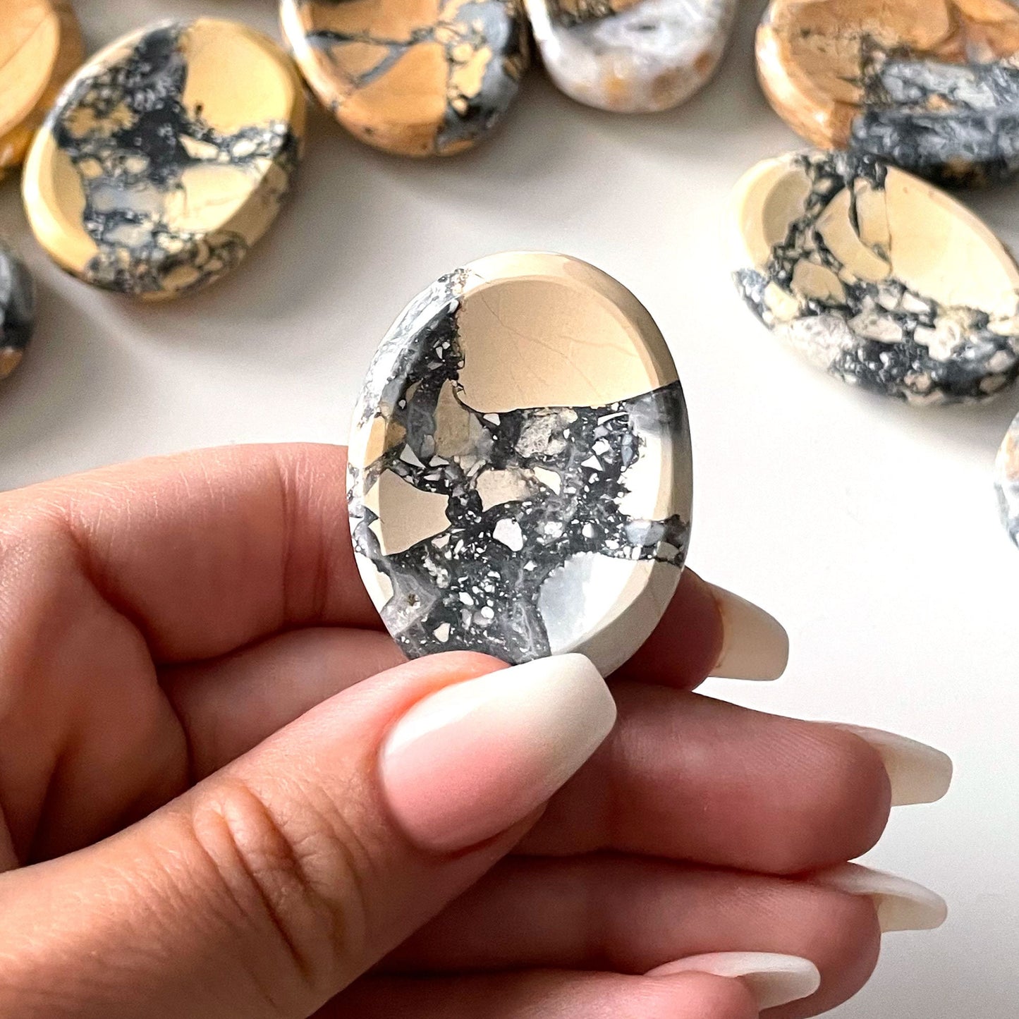 Maligano Jasper Worry Stone | Self-Discovery | Astral Travel + Dream Recall | Stabilizing - Sole Luna