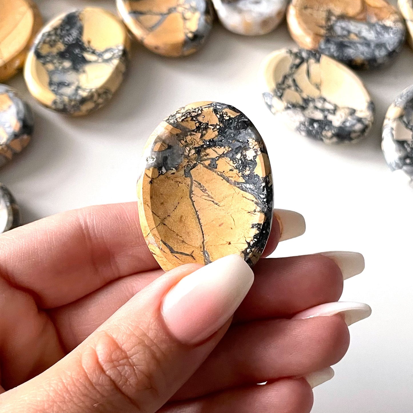 Maligano Jasper Worry Stone | Self-Discovery | Astral Travel + Dream Recall | Stabilizing - Sole Luna