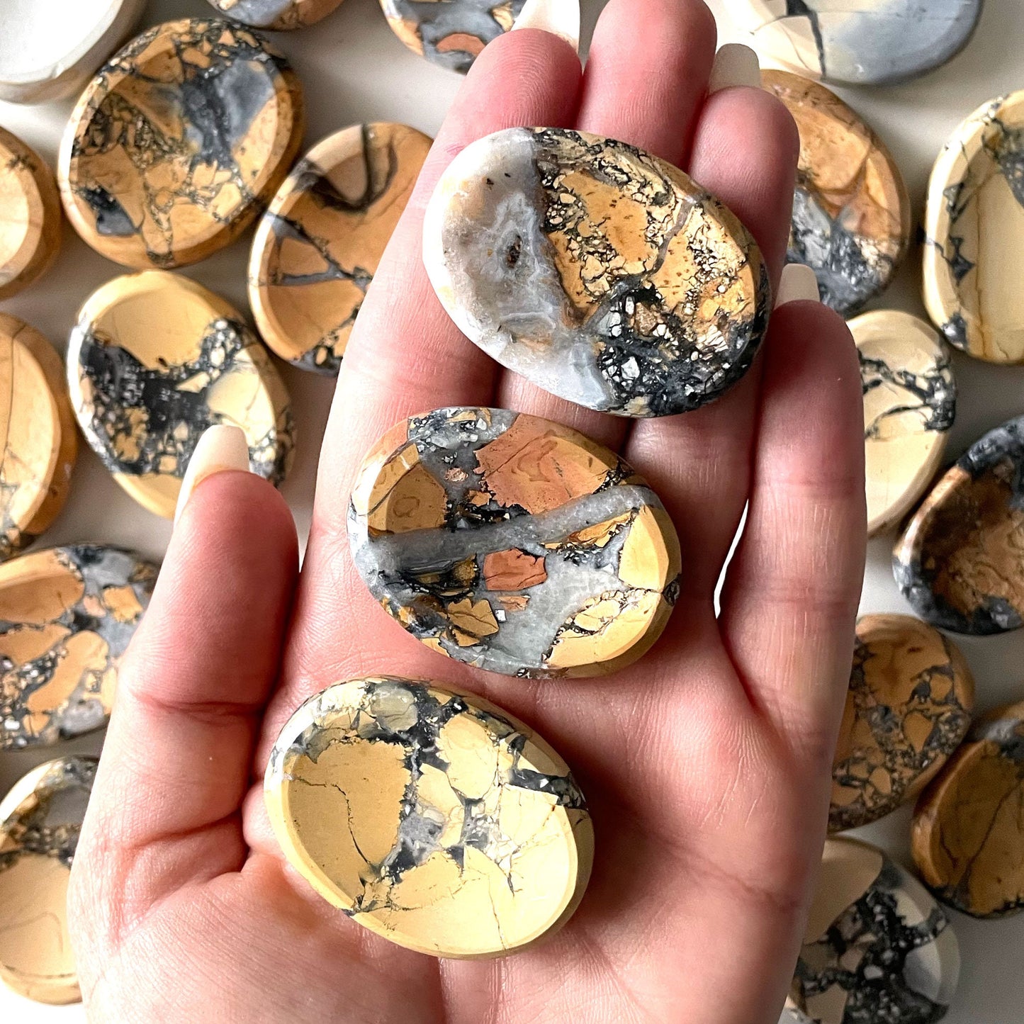 Maligano Jasper Worry Stone | Self-Discovery | Astral Travel + Dream Recall | Stabilizing - Sole Luna