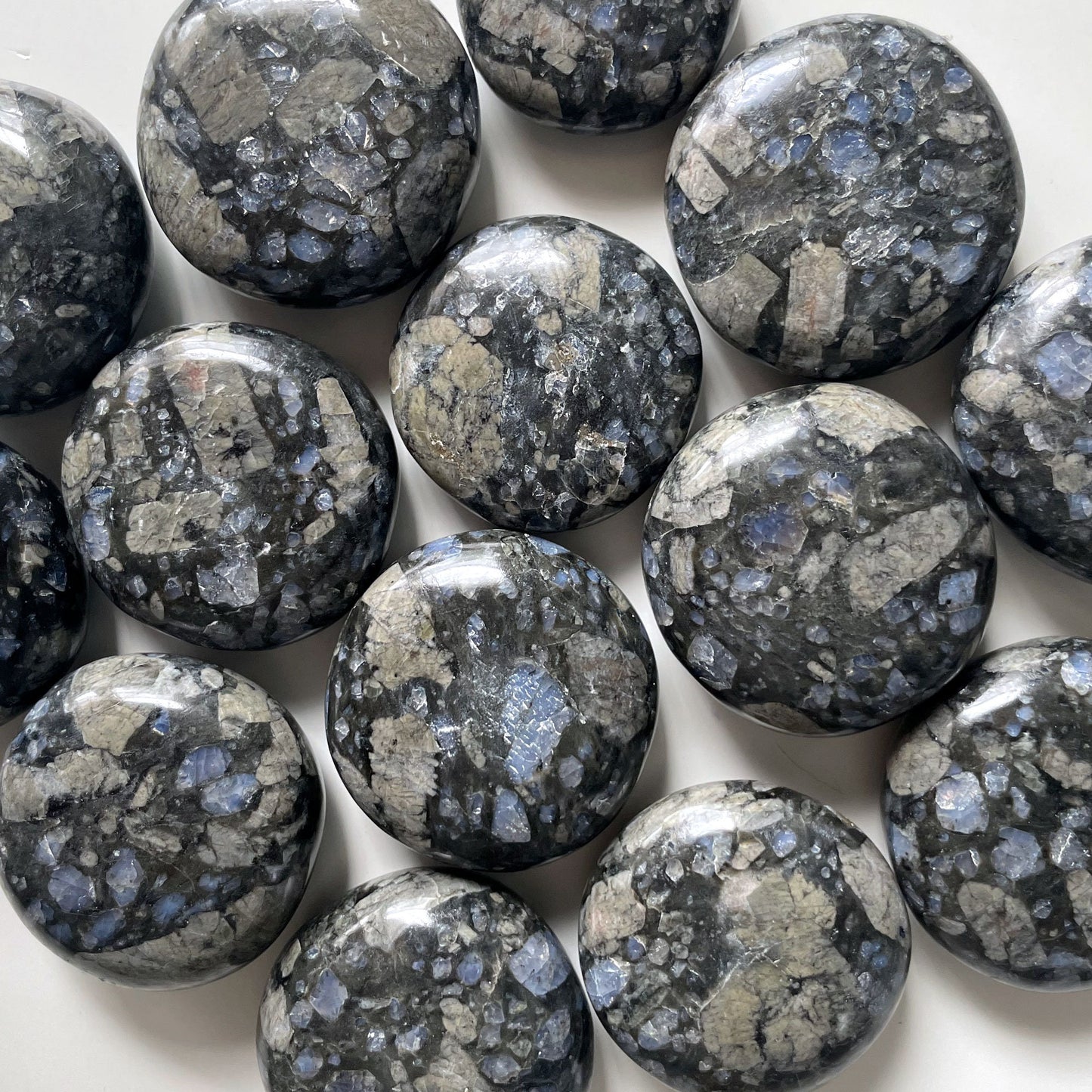 RARE Black Que Sera Round Palm Stone | Llanite UFO | Glaucophane | Higher Dimensional Awareness | Clairaudience | Overcoming Negativity - Sole Luna