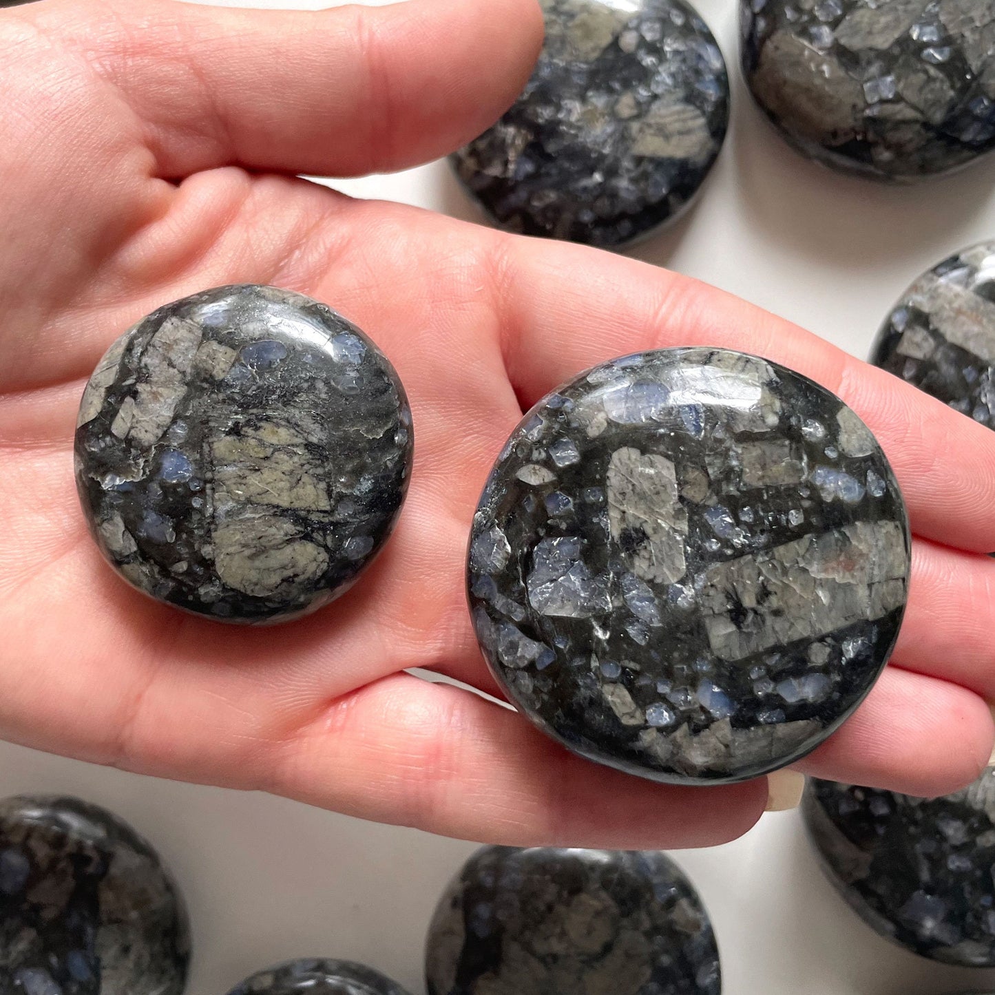 RARE Black Que Sera Round Palm Stone | Llanite UFO | Glaucophane | Higher Dimensional Awareness | Clairaudience | Overcoming Negativity - Sole Luna