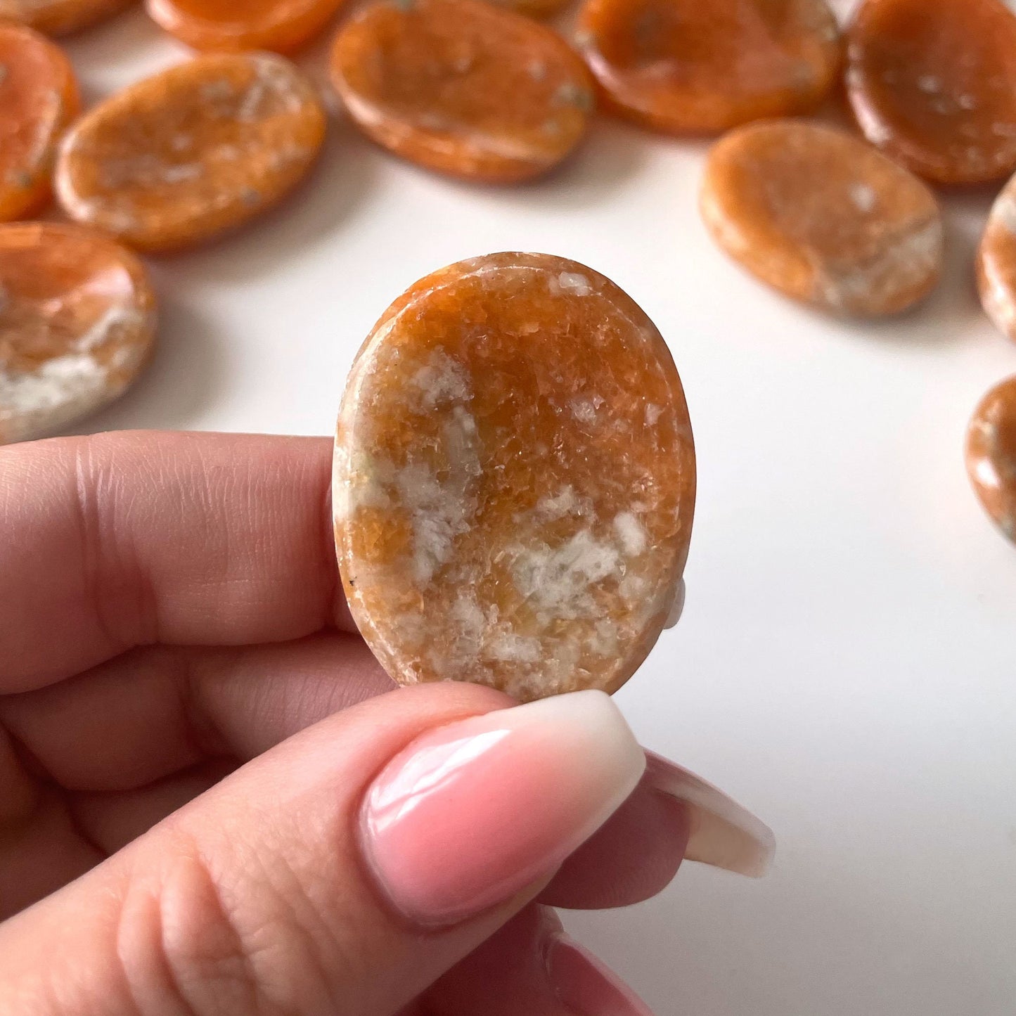 Orange Calcite Worry Stone | Orchid Calcite | Energizing | Creativity Booster | Happiness | Joy | Optimism - Sole Luna