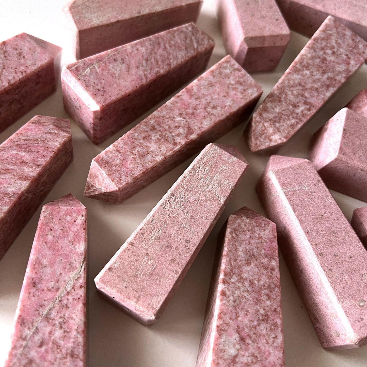 Thulite Obelisk