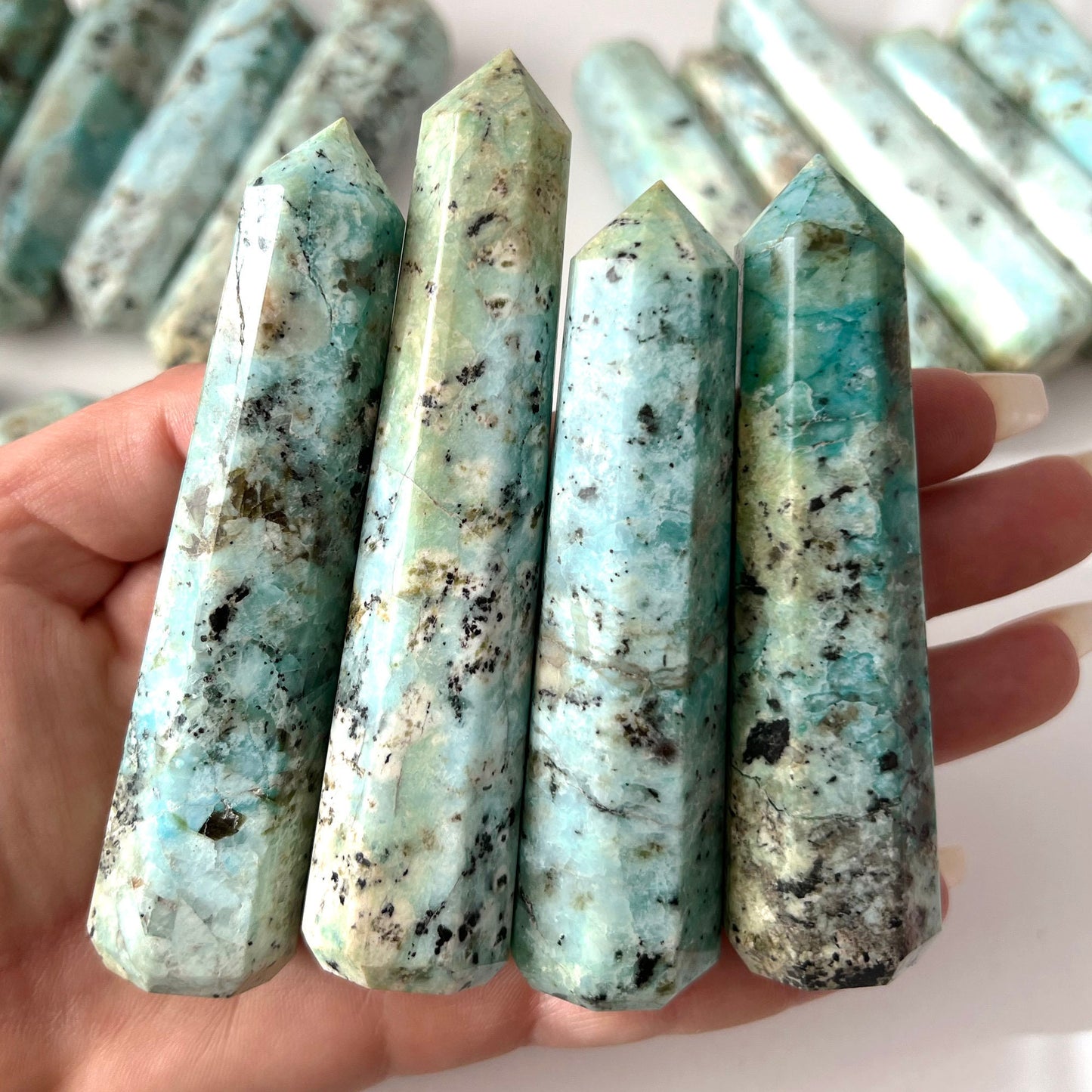 Peruvian Turquoise Faceted Tower | Peruvian Chrysoprase Obelisk | Truth | Communication | Protection | Optimism | Calming - Sole Luna