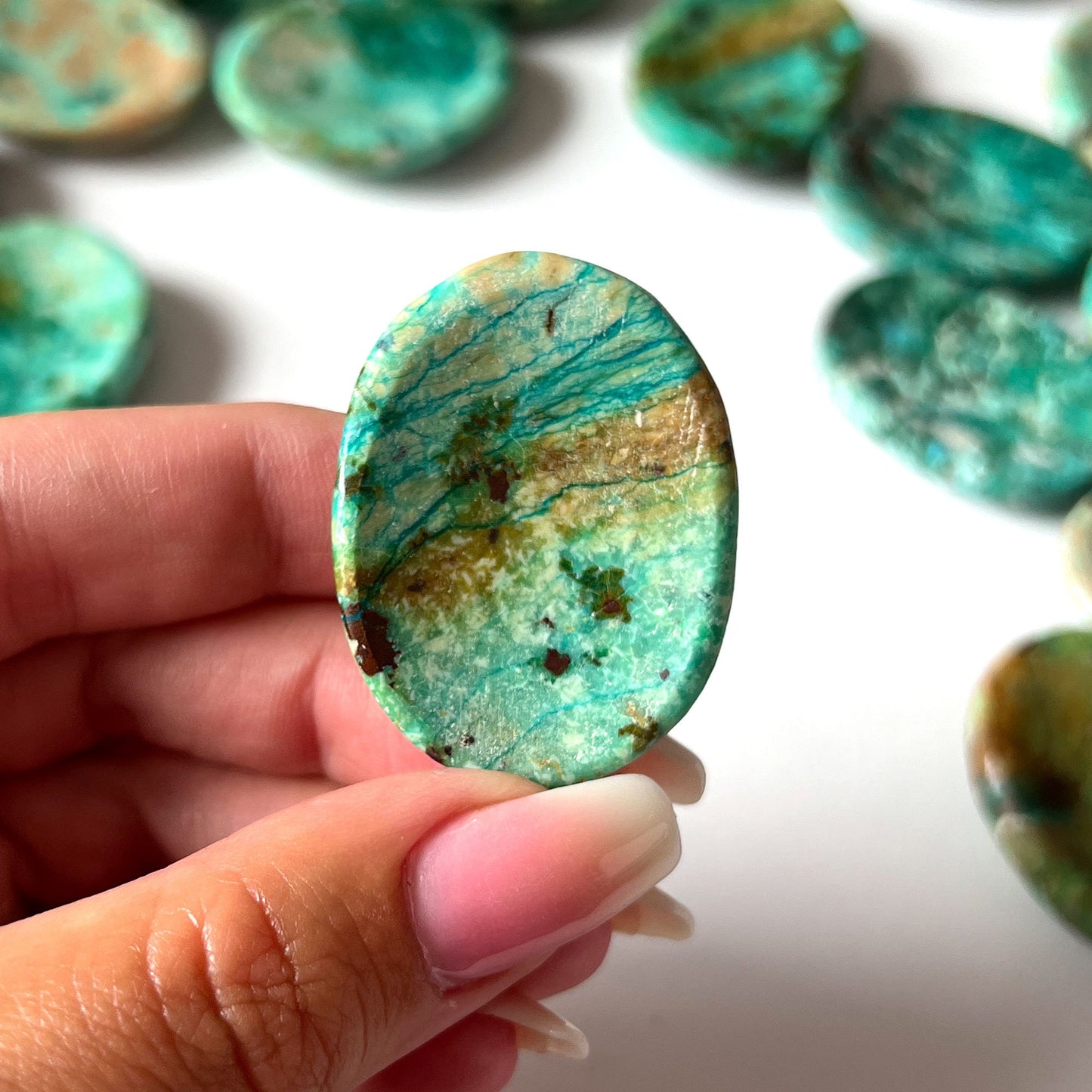 Peruvian Chrysocolla Worry Stone | Communication | Personal Truth | Happiness | Transition + Change | Meditation - Sole Luna