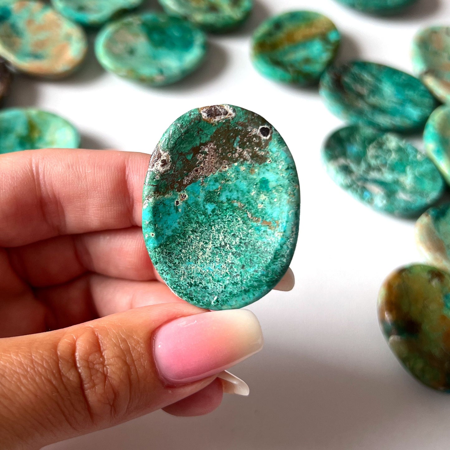 Peruvian Chrysocolla Worry Stone | Communication | Personal Truth | Happiness | Transition + Change | Meditation - Sole Luna