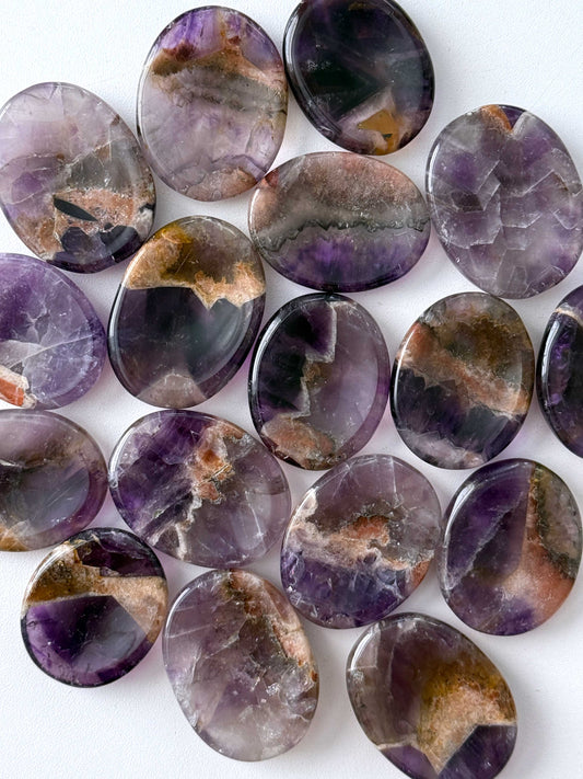 Alien Dream Amethyst Worry Stone
