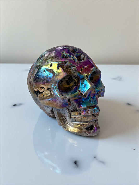 Aura Spharelite Skull