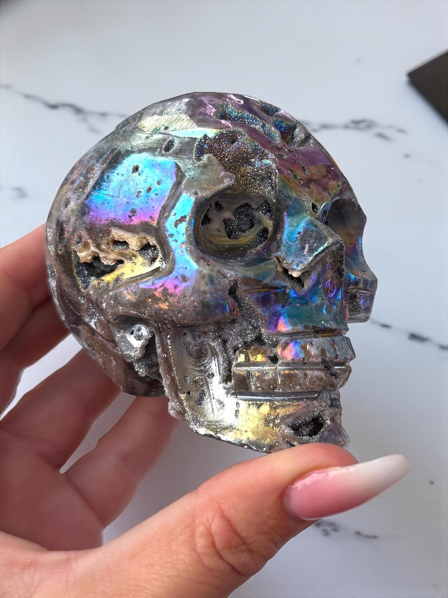 Aura Spharelite Skull