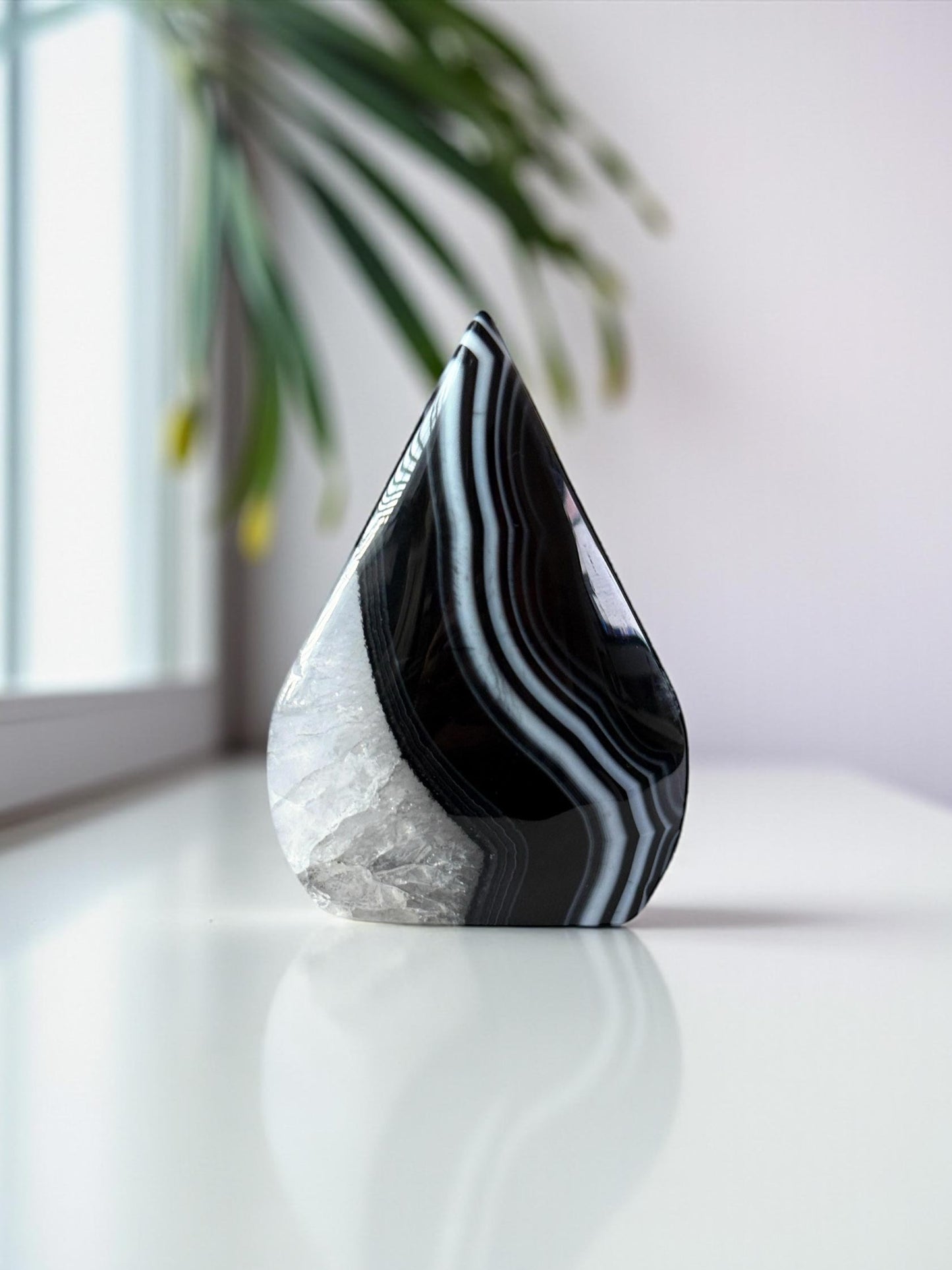 Black Agate Flame Point