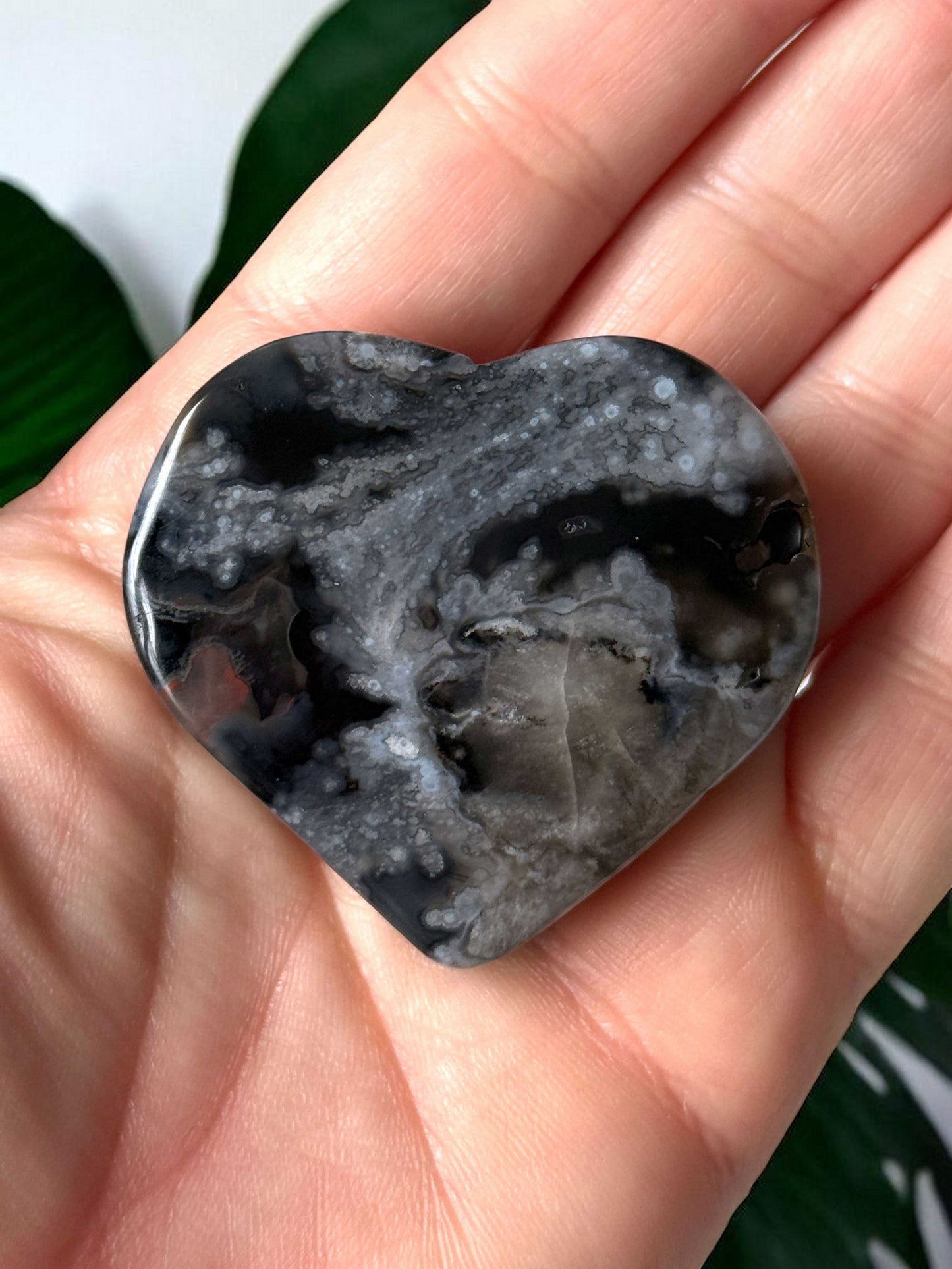 Black Flower Agate Heart