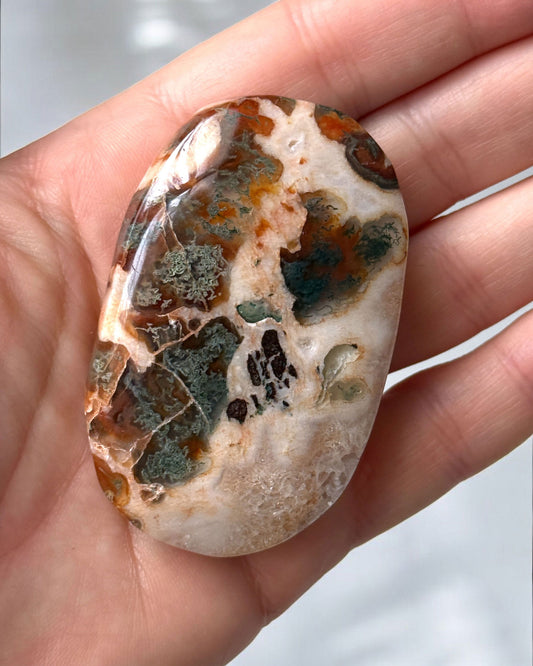 Moss Agate Carnelian Palm Stone
