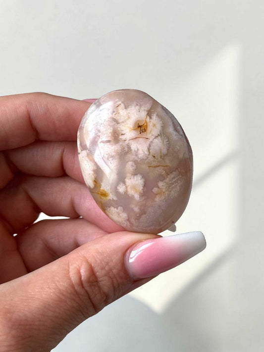 Druzy Flower Agate Palm Stone