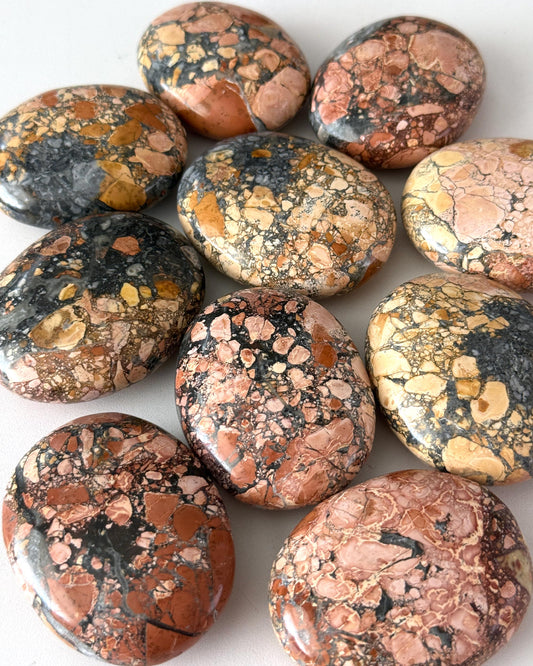 Maligano Jasper Palm Stone