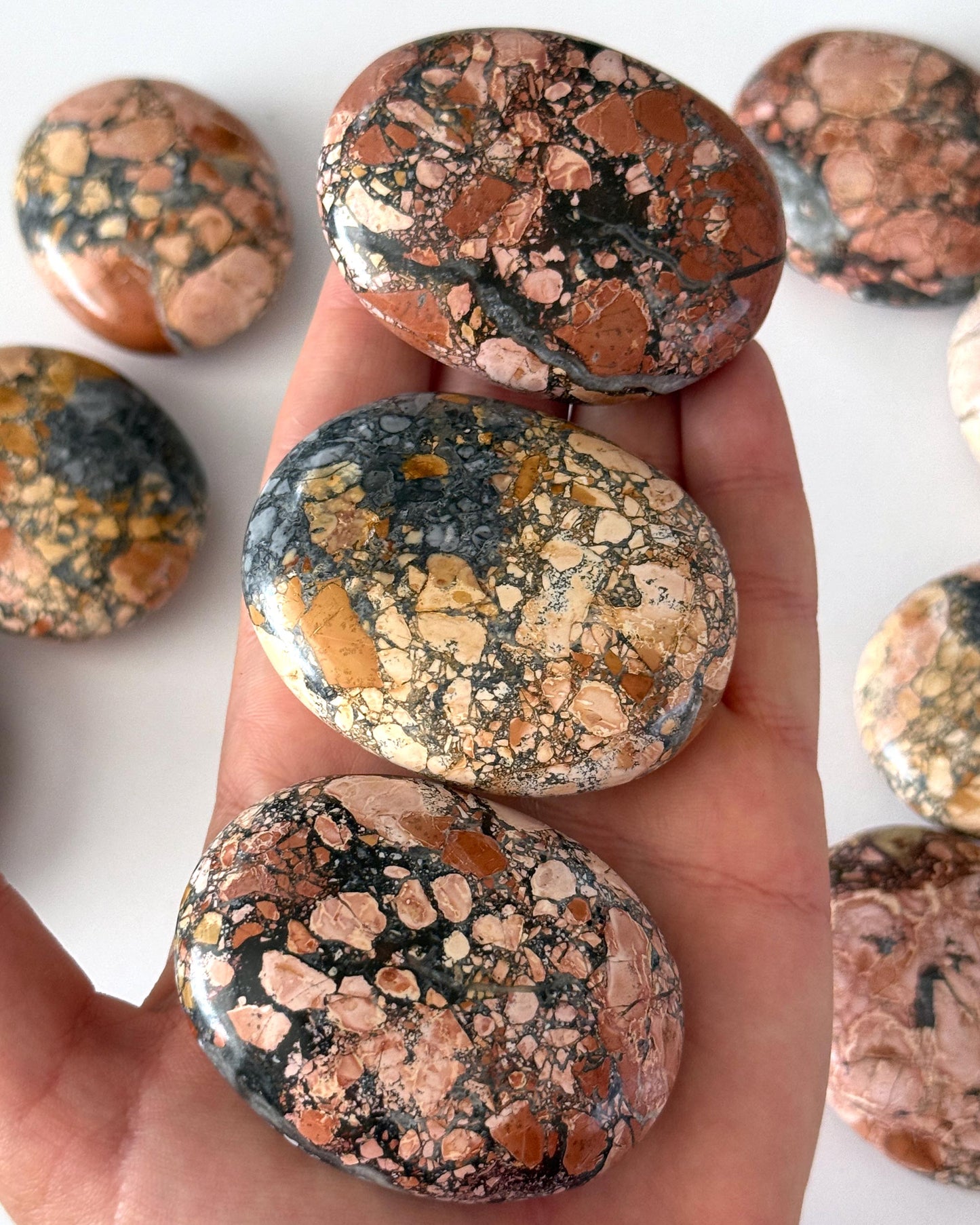 Maligano Jasper Palm Stone