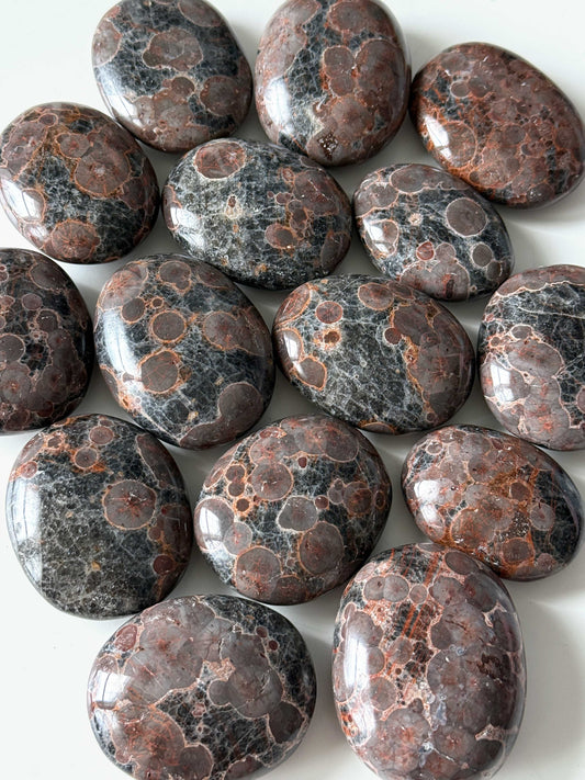 Peanut Obsidian Palm Stone