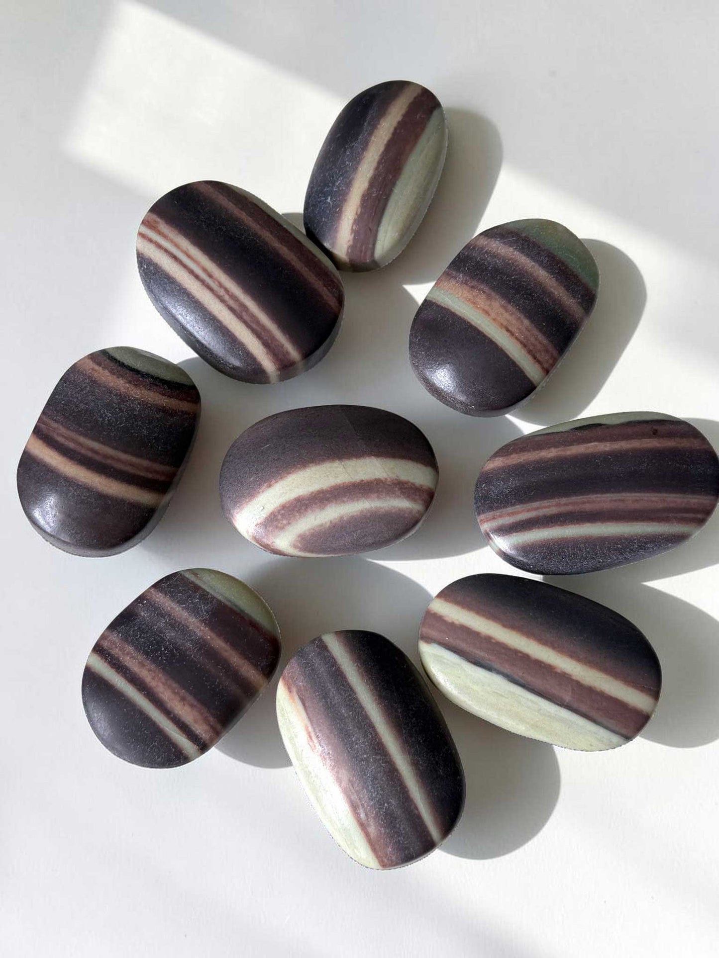 Purple Robe Jade Palm Stone