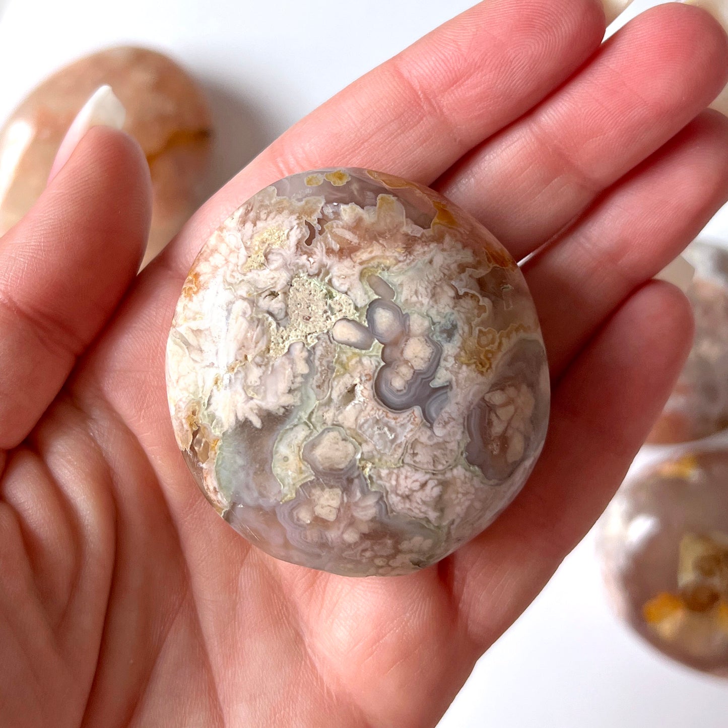 Flower Agate Palm Stone