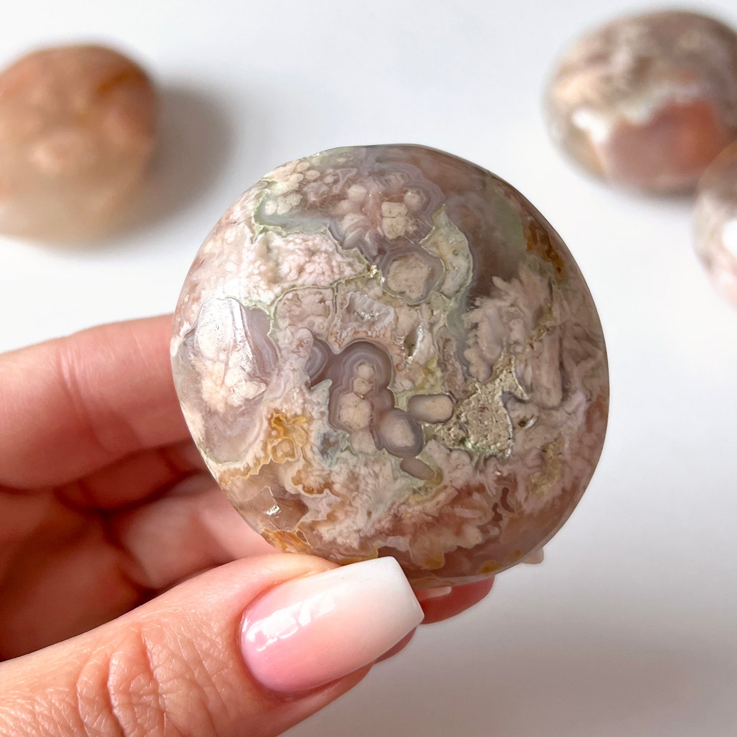 Flower Agate Palm Stone