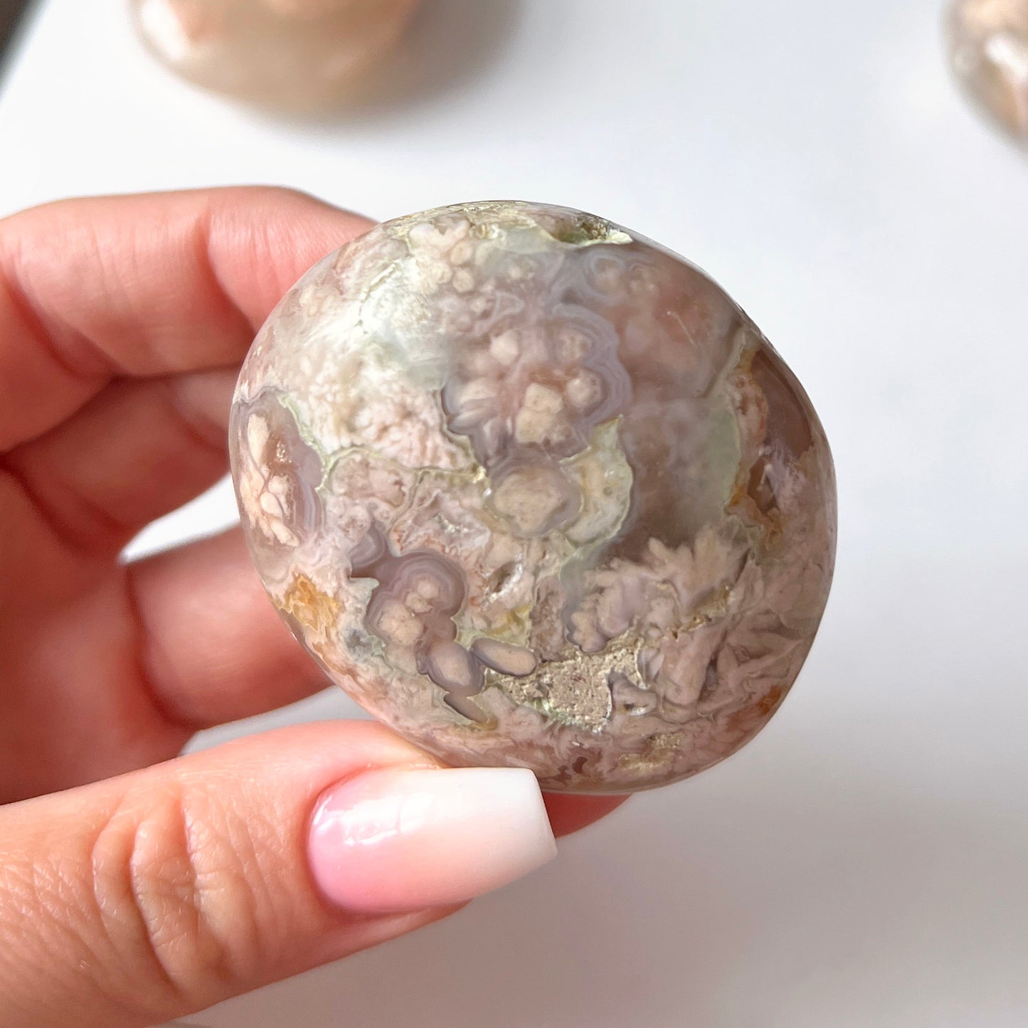 Flower Agate Palm Stone