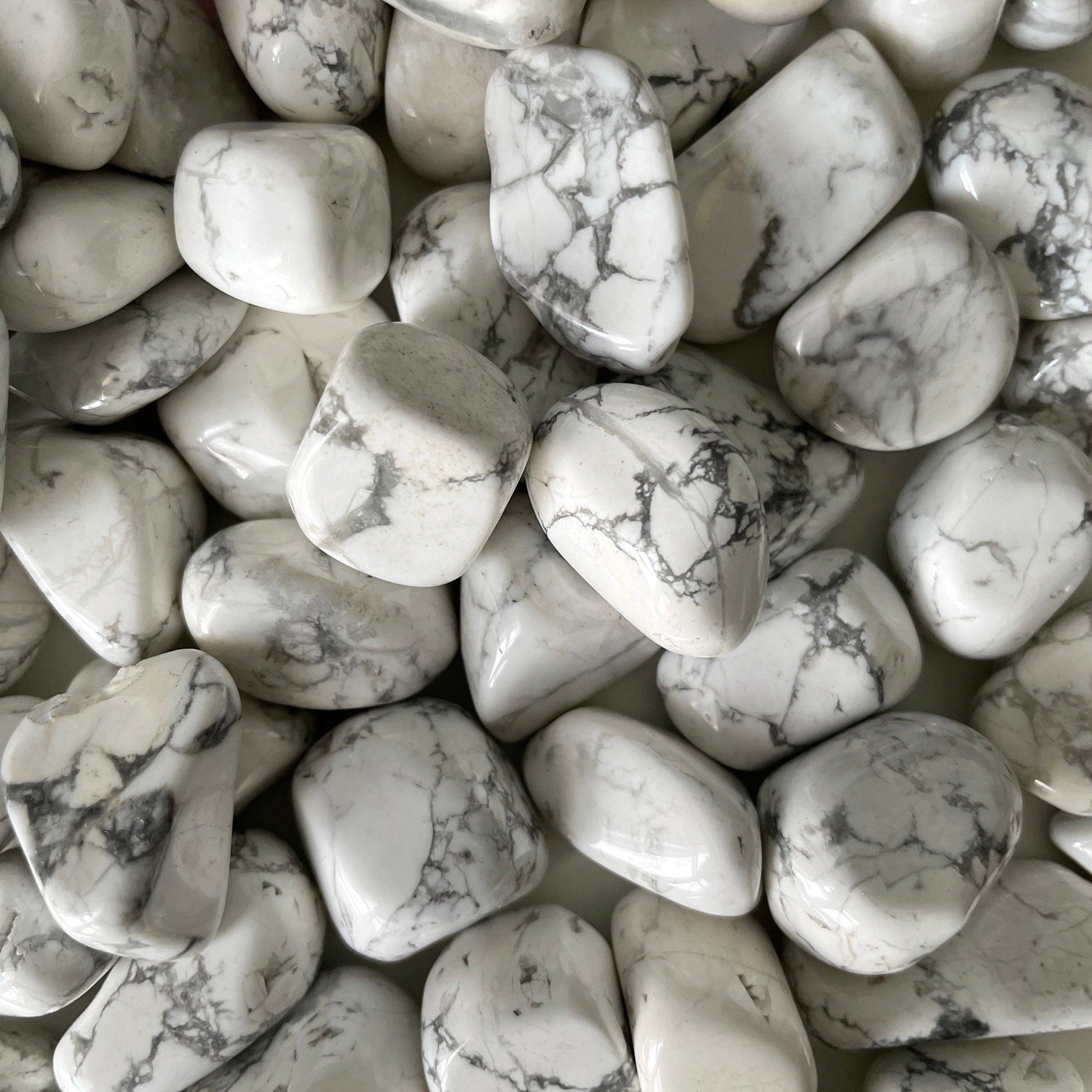 Howlite Tumbled | Calming Crystal | Peace - Sole Luna