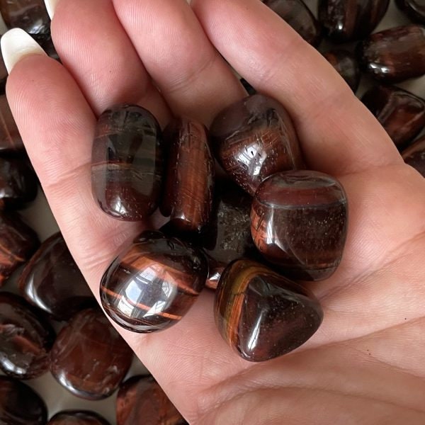 Red Tiger's Eye Tumbled | Protection Crystal | Self-Esteem - Sole Luna
