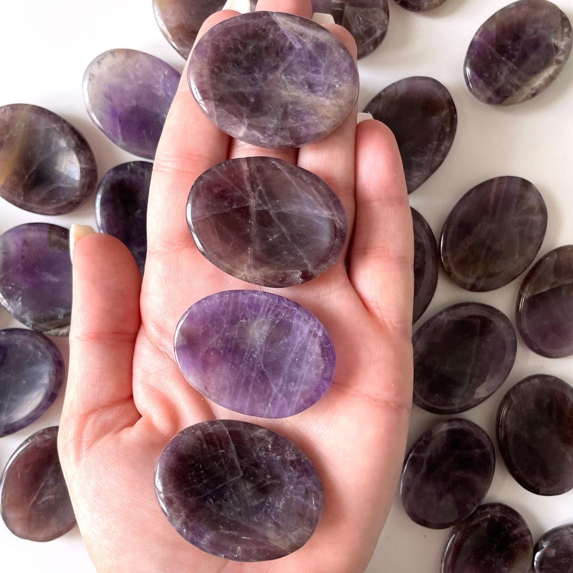 CALMING Amethyst Worry Stone | Meditation Stone | Clarity Crystal | Anxiety Relief | Protection | Spiritual Ascension - Sole Luna