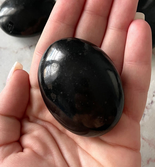 PROTECTION Black Tourmaline Palm Stone | Psychic Protection | Negativity Blocker | Grounding | EMF Protection - Sole Luna