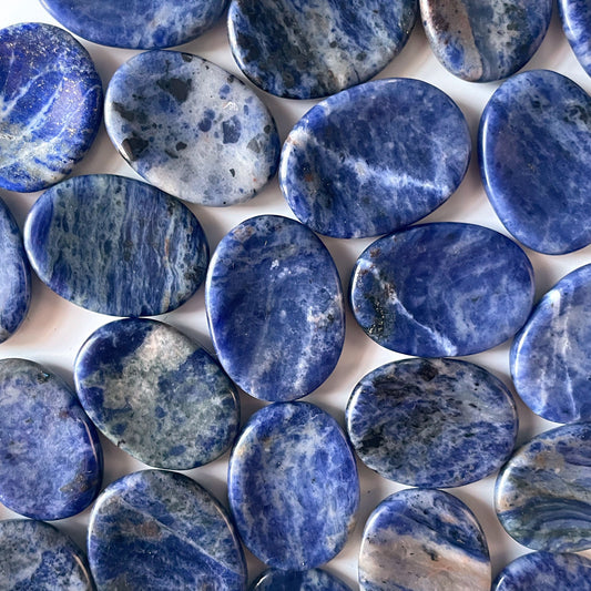 SELF-EXPRESSION Sodalite Worry Stone | Communication Stone | Angel Connection | Intuition | Boost Metabolism - Sole Luna