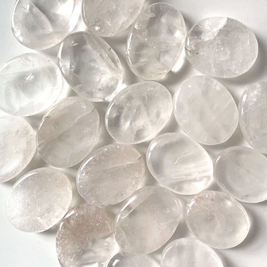 CLARITY Clear Quartz Worry Stone l | Crown Chakra | Amplifying Crystal | Master Healer - Sole Luna