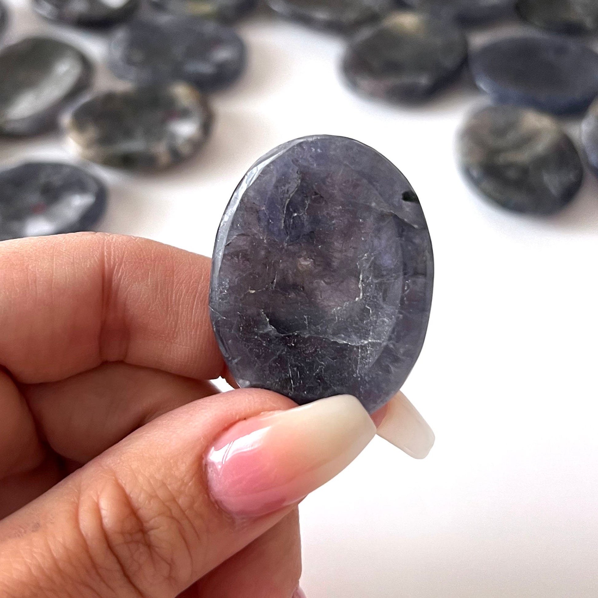 INTUITION Iolite Worry Stone | Awareness | Inner Vision | Third Eye + Crown Chakra | Past Life | Soul Retrieval | Shamanic Journeying - Sole Luna