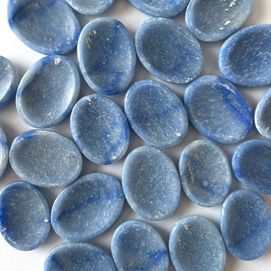 Dumortierite Worry Stone | Patience | Calming | Inner Harmony | Reduce Stress | Self-Discipline | Intellect | Communication | Intuition - Sole Luna